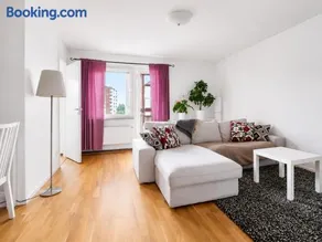 Room in apartment with shared facilities - Image 3