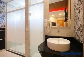Red Rose Motel & hotel - Image 3