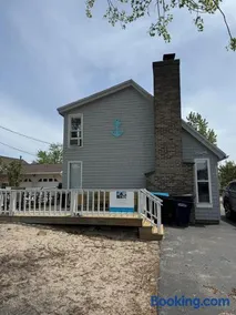 The Family Anchor Beach House at Sodus Point - Image 2