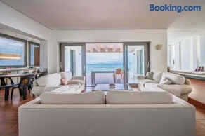 Horizon House - Beachfront Escape - Image 4