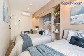 2 Private Double Bed In Sydney CBD Near Train UTS DarlingHar&ICC&C hinatown - ROOM ONLY - Image 5