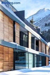 RIVER Apartment - Image 2