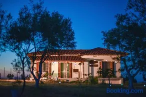 Vast Emerald, the only house in Kavourotrypes - Image 2