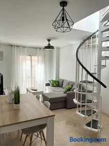 Ático duplex con Vista Mar y Terraza Privada a 200m de la playa hasta 6 personas - Image 2
