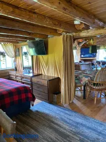 Emerson Cozy Cabin - Image 2