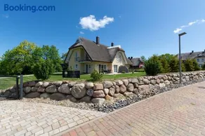 Strandvilla "Babette" - BALO A, direkt am Meer, mit Sauna - Image 1