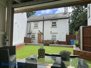 Old Smithy Cottage - Image 5