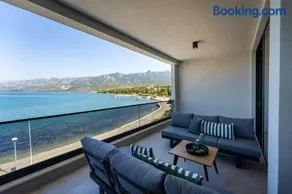 Sunset Pearl Luxury Penthouse - Image 2