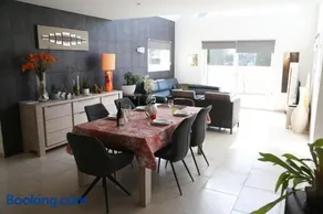 Grande Villa Bord De Mer - Image 4