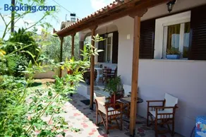 Green House Nafplio - Image 2