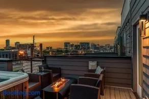 LUXE-Tennessee Row-Heart of Gulch-Mins to Broadway - Image 3