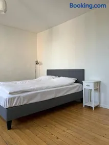 Family apartment at Stortoget - Image 2