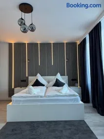 Atlantic 003- Exclusive Ferienwohnung mit Pool, Sauna und Fitnessbereich im Haus - Image 1