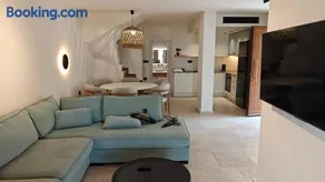 Andy's Place, Amazing Sea View - Image 1