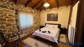 Mountain View - Full Villa - Image 5