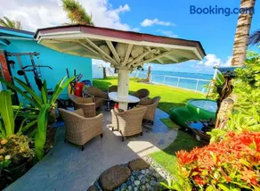 Corner Luxury Ethereal Hawaii Beachfront Estate for Monthly Rental with Private Beach & 3 Beachfront Jacuzzis & Snorkeling Reef & Jurassic Park Film Site - Image 3