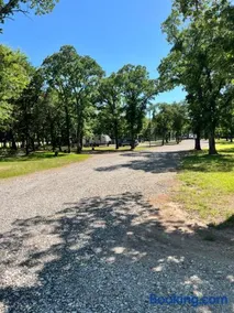 Trinity Oaks RV Park - Image 1