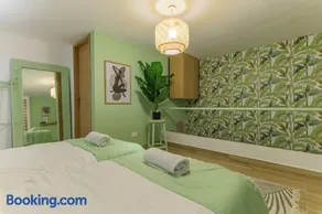 Jade Guesthouse In The Old Souks - Image 3