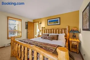 Great for Families 3 bed 3 bath Plaza Condo - Image 2