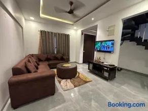 Nidhi 3bhk luxury villa with private pool - Image 2