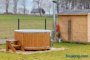 Domki Wakacyjne "Wolności" - Grill, Relax w Balii z Jacuzzi & Taras by Noclegi Renters - Image 2