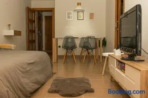 Confortable apartamento con garaje en Aguadulce - Image 2