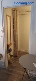 Chambre indépendante chez l'habitant avec salle de bain privée - Image 2