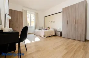 Beige Room - Image 3