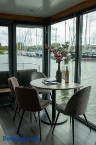Houseboat De Amstel - Image 1