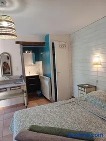 chambre dans ferme provençale - Image 2