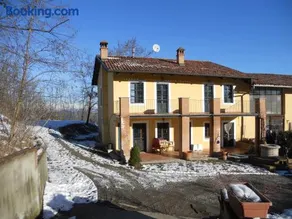 Casale immerso nel bosco a Casalborgone con piscina all'aperto - Image 1
