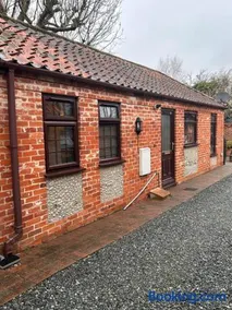 The Old Stables in Mews - Image 1