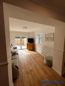 Home in Greatstone - Image 2