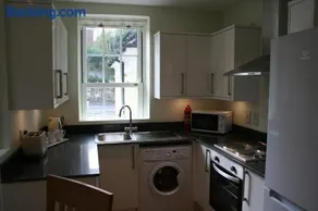 Highlands Apartment 2 - Image 5