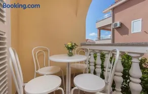 1 Bedroom Beautiful Apartment In Srima - Image 2