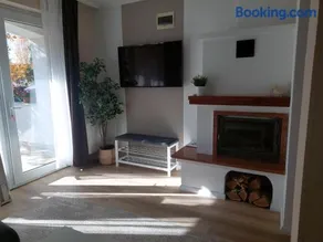 Semiramis Apartman - Image 1