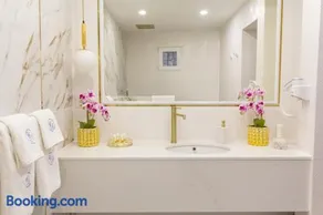 Lambrina 2 Apartment - Image 4