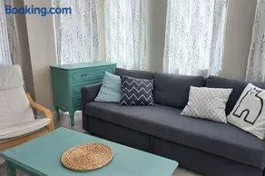Aprilov Apartment - Image 3