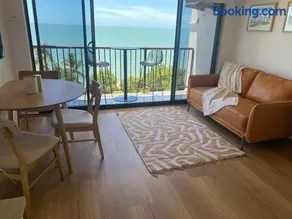 Absolute Strand Oceanfront & Views & Pool u601 - Image 5