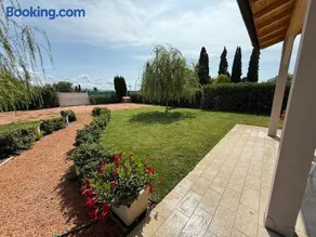 House relax - Image 1