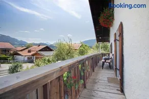 Almröserl - Image 1