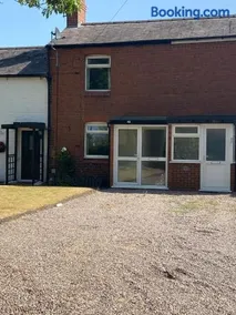 Small cottage based in Wrexham - Image 5