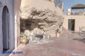 Kasbah Agoulzi - Image 4