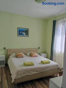 Apartment Central Old town with private indoor garage parking - Image 2
