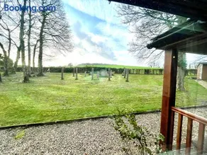 The Applewood Lodge - Image 3