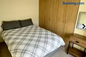 Peaceful Nature Escape - Rhyl Lodge Sleeps 6 - Image 3