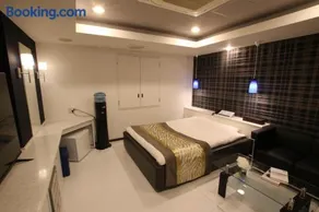 HOTEL K-WAVE Adult Only - Image 3
