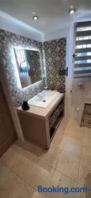 La Bouverie - Chambre indépendante avec piscine - Image 3