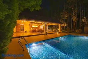 StayVista at Tall Silver with Infinity Pool & Breakfast -2BR - Image 4