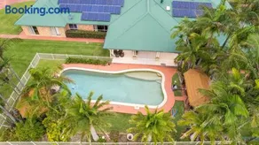 Wyee Farm Stay - Family Escape - Sleeps 12 in Wyee - Image 3